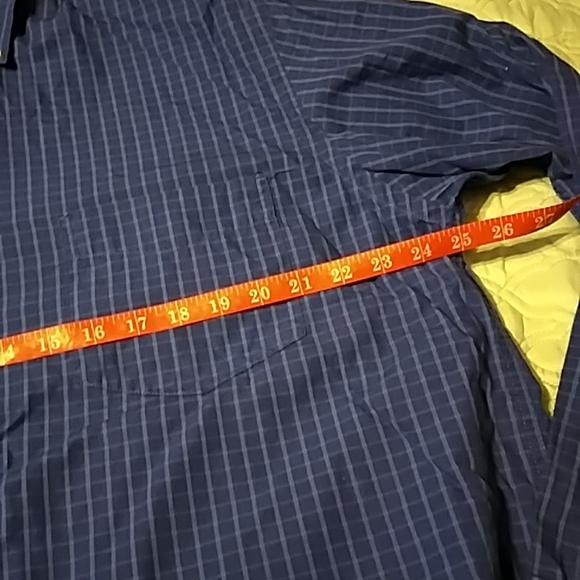 Eddie Bauer Blue Dress Shirt - Picture 3 of 4